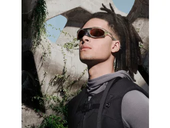 Oakley Plantaris Lunettes de Soleil OO 9437 03